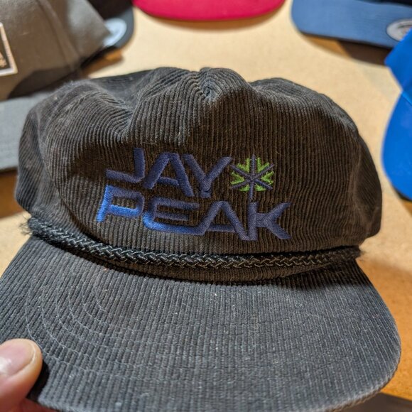 Bundle of hats (mostly brand new!) - Picture 5 of 9